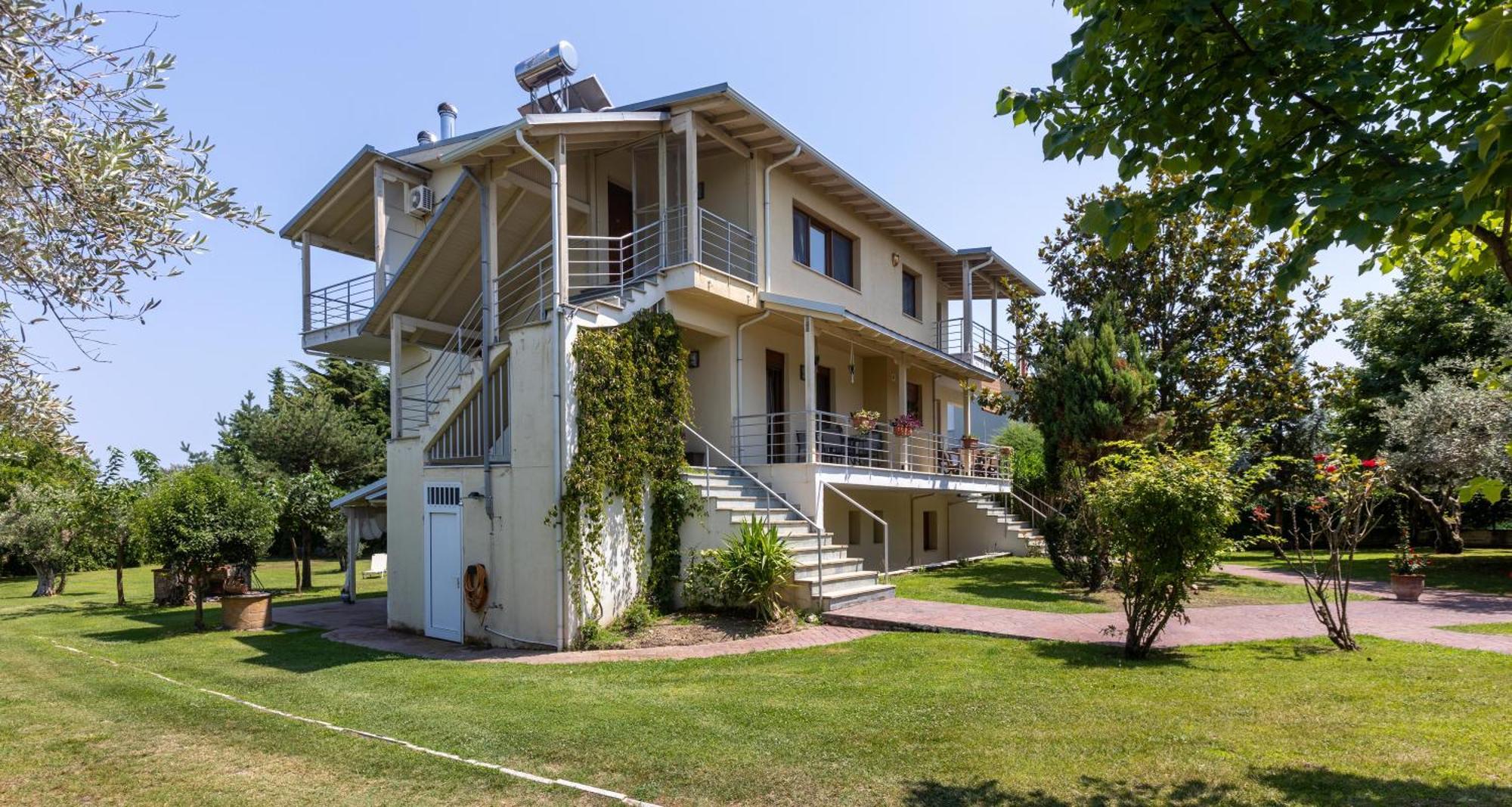 The Olympus Garden Beach House 里托楚伦 外观 照片